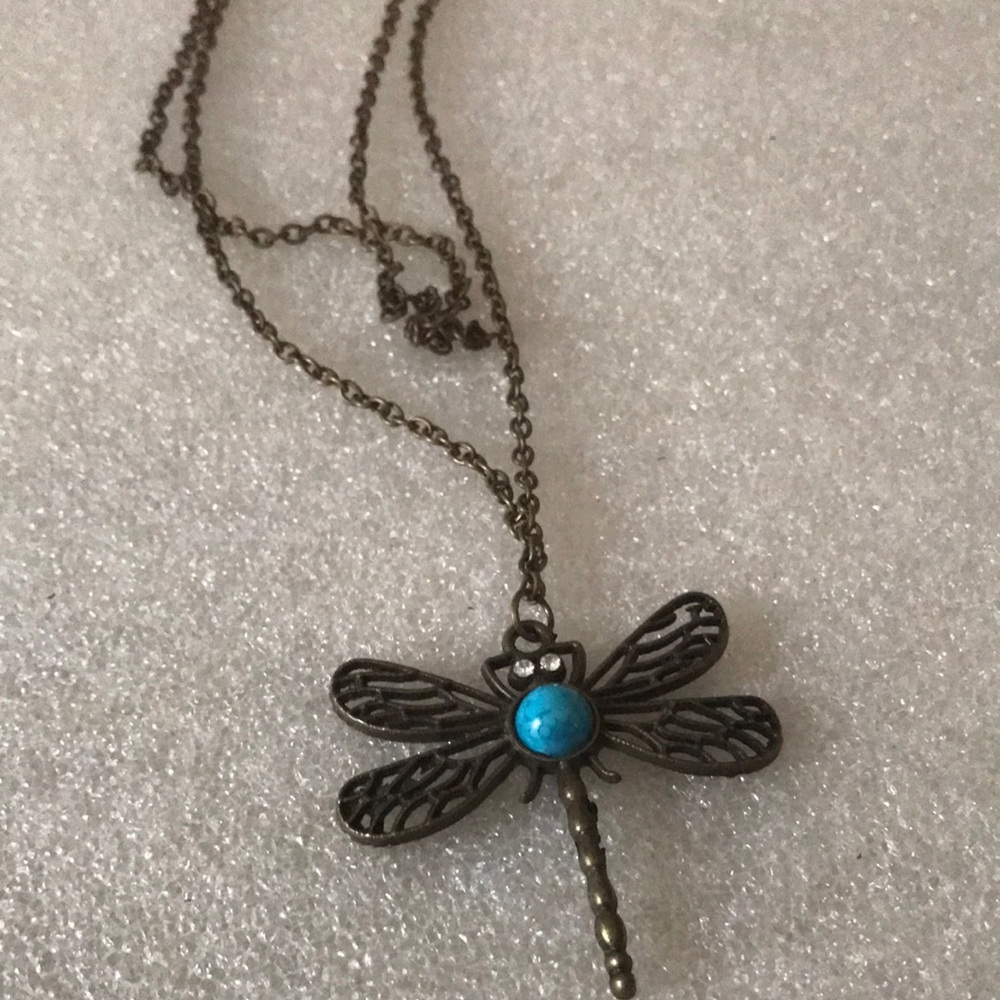 Vintage-Style Dragonfly Pendant Necklace with Turquoise Accent